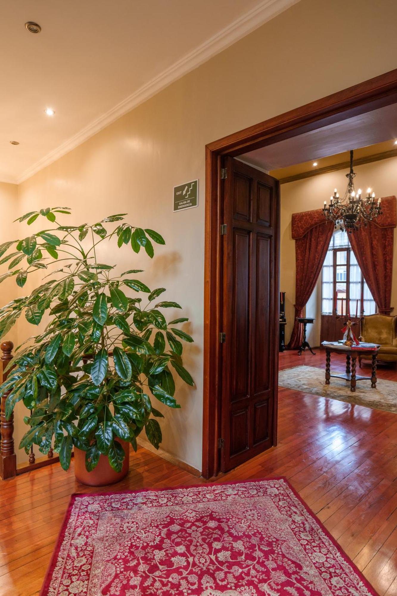 Santa Lucia House - Forum 昆卡 外观 照片