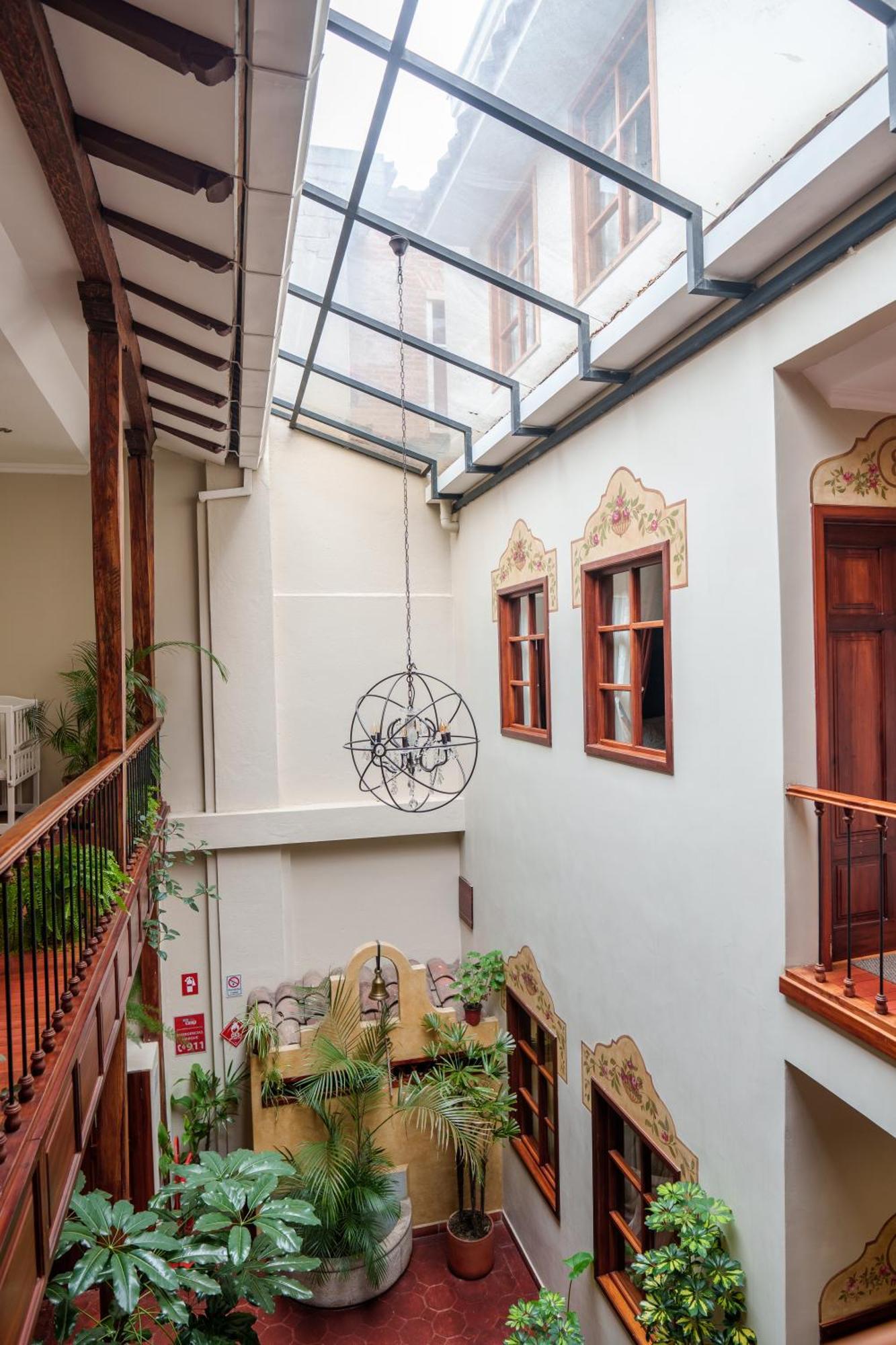 Santa Lucia House - Forum 昆卡 外观 照片